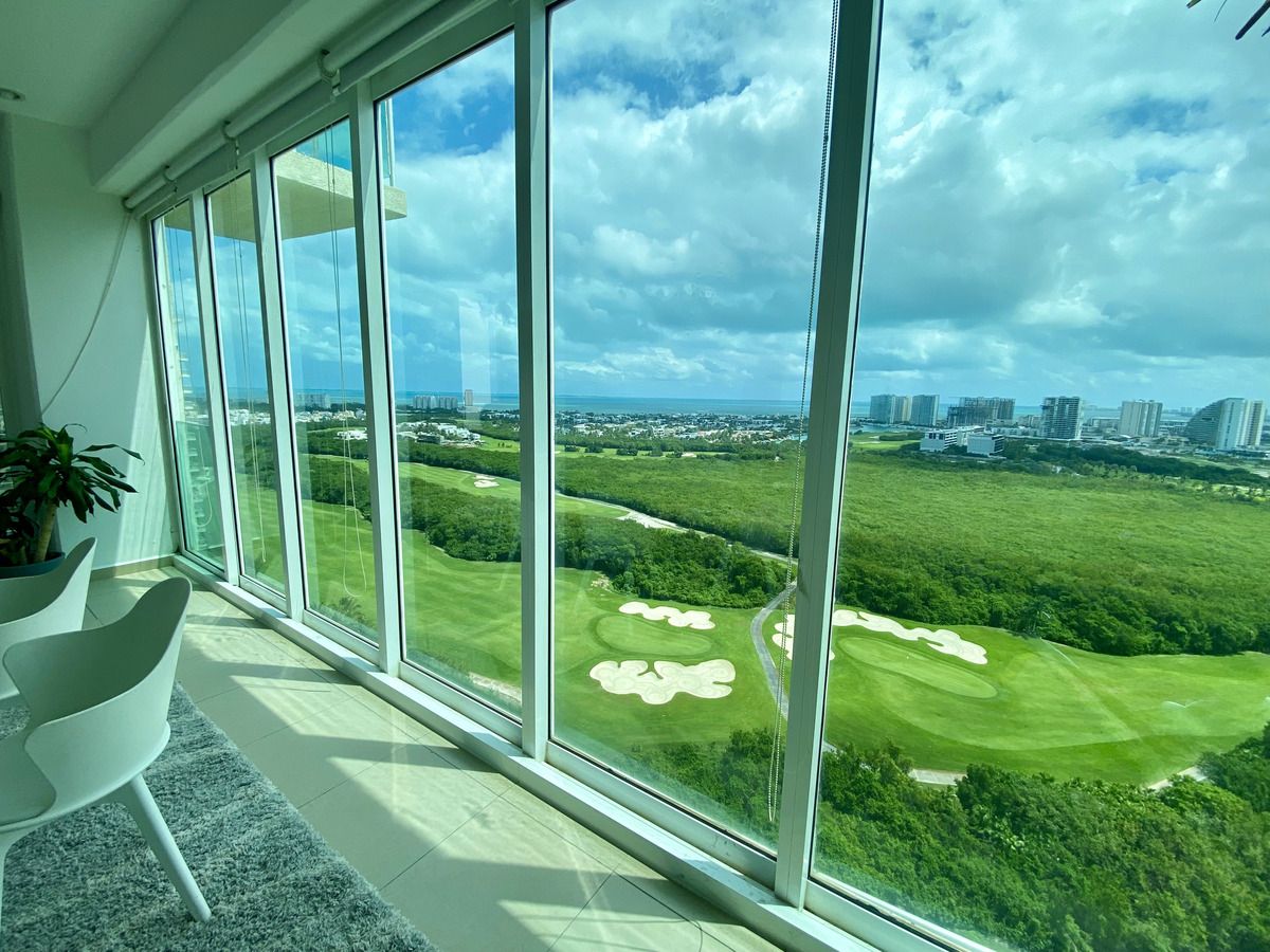 29 de 40: Penthouse amueblado en renta con vista al mar de Cancun