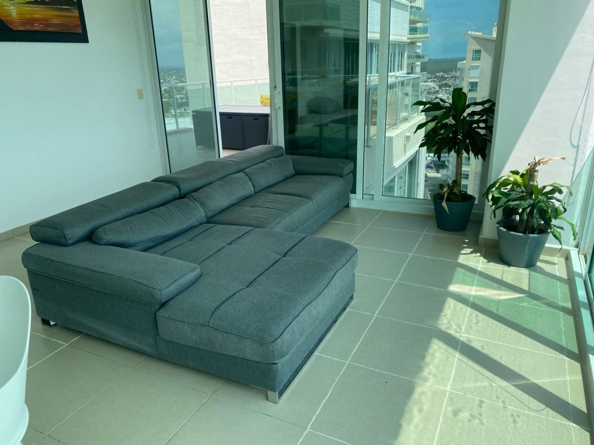 28 de 40: Penthouse amueblado en renta con vista al mar de Cancun