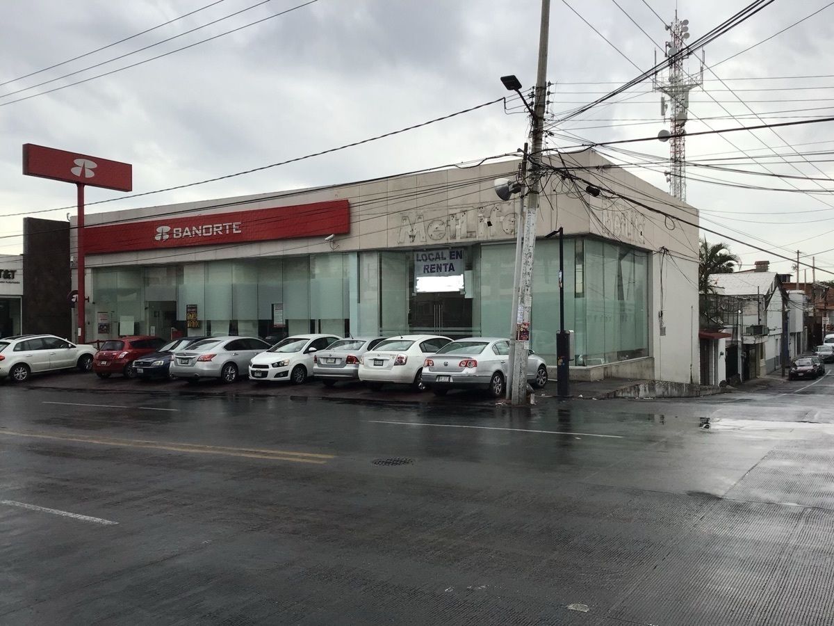 1 de 4