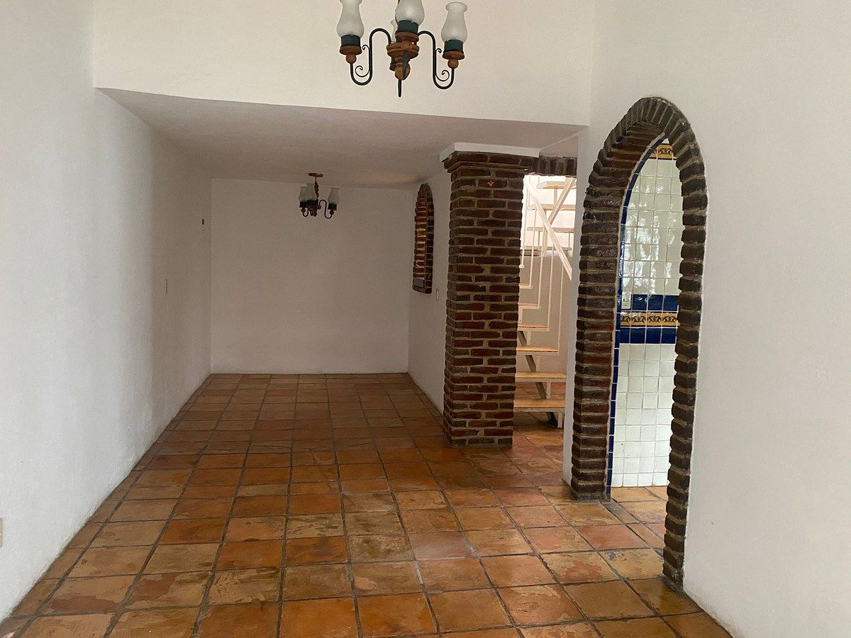 House in Gated Community in Miguel Hidalgo 3A Sección, Tlalpan, photo 4 of 23