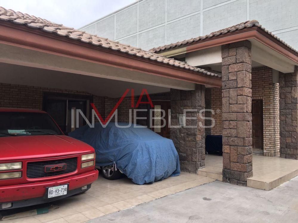 Oficina En Renta En Villas Del Poniente Las Granadas, Santa Catarina, Nuevo León