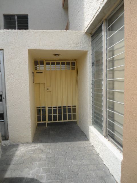 4 de 12