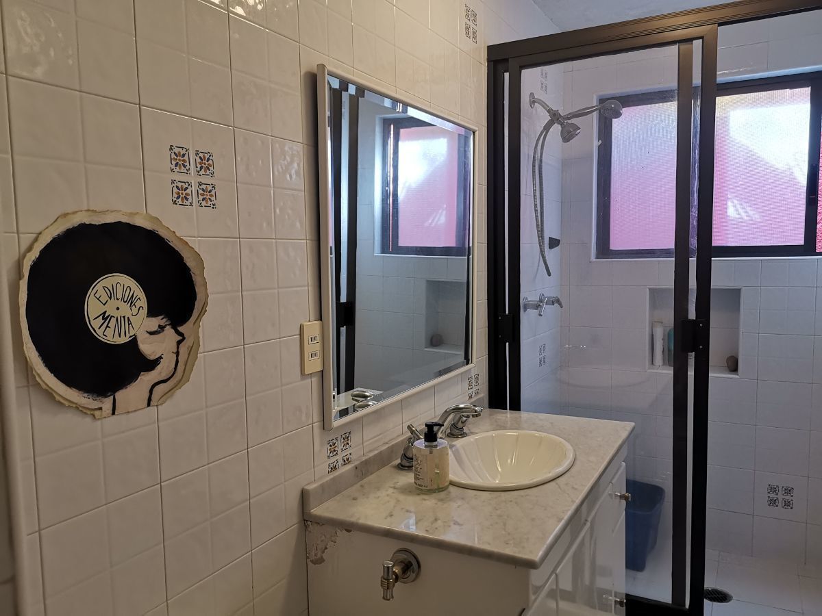 18 de 26: Bano recamara
