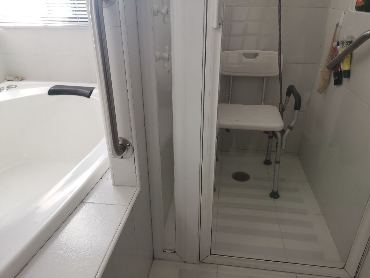 12 de 26: Bano recamara principal