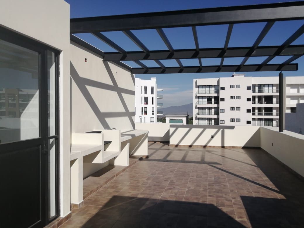 7 de 8: Roof Garden con asador,  con medio baño
