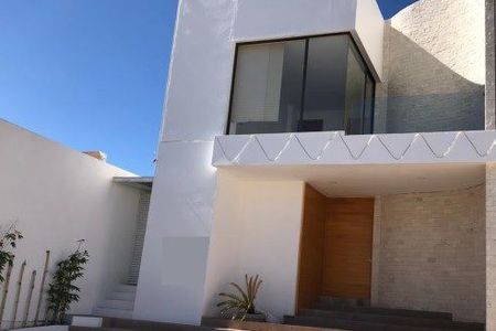 VENTA CASA CUMBRES DEL LAGO JURIQUILLA QUERETARO