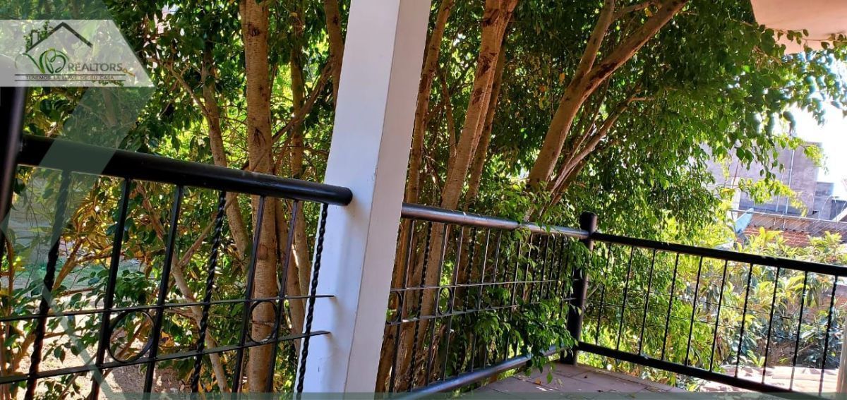 12 of 20: Venta
Uso de suelo Comercial Habitacional
www.vbrealtors.net