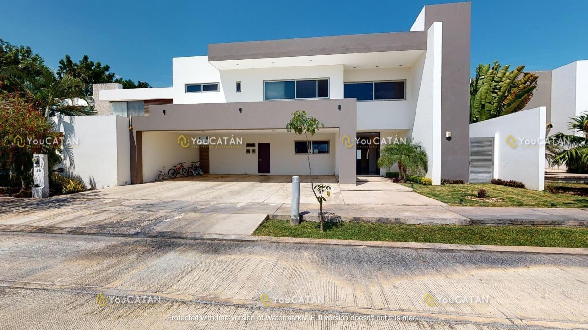 1 de 42: Fachada