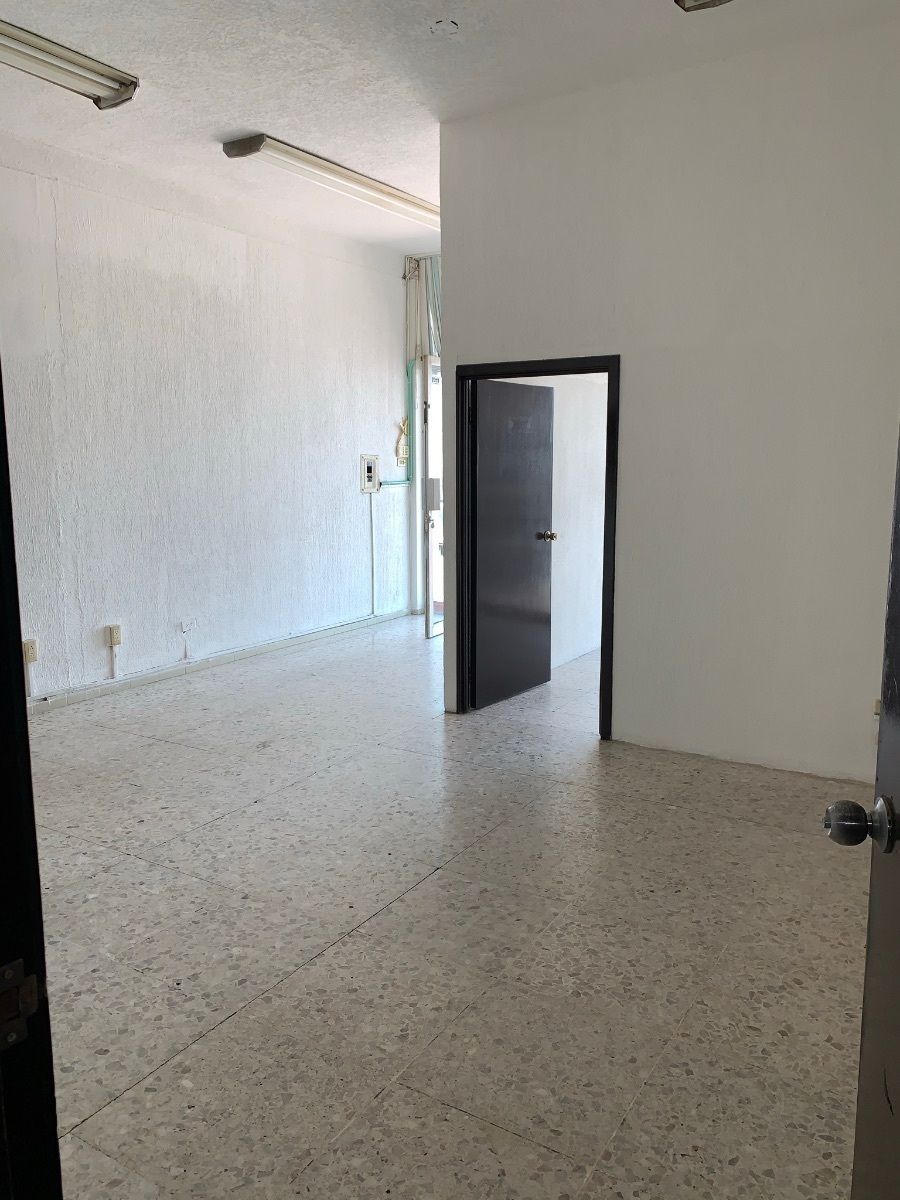 5 de 8: RECEPCIÓN AMPLIA