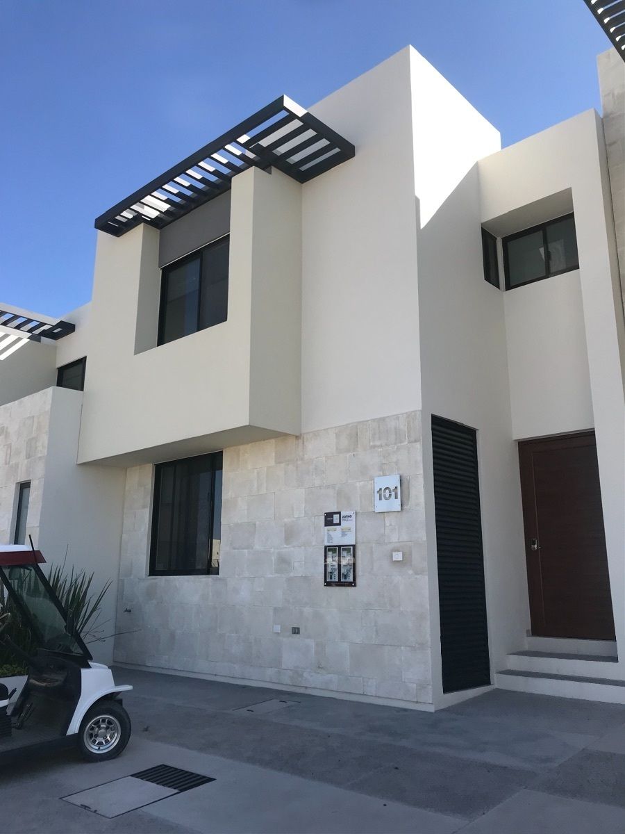 CASA EN VENTA EN ZIBATA QUERÉTARO