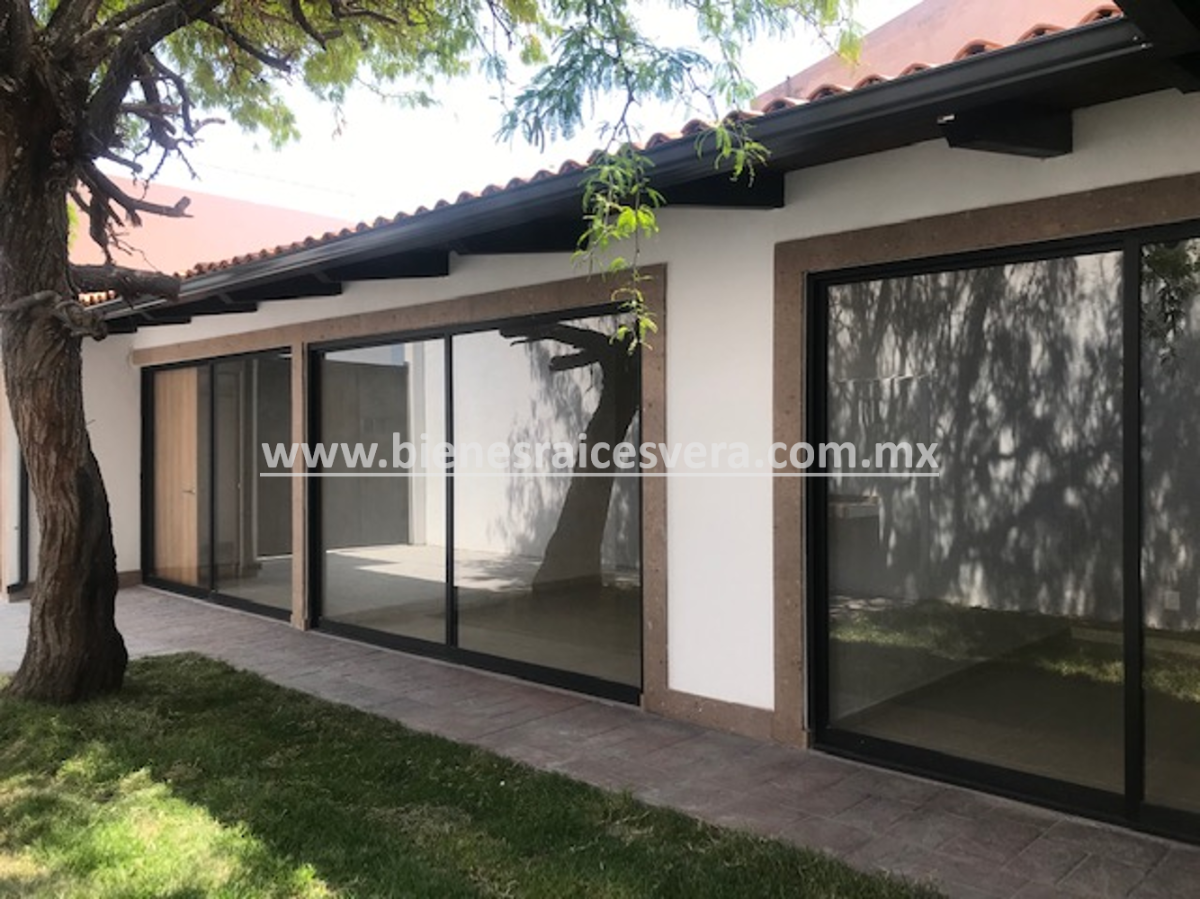 CASA EN VENTA RUBÍ EN LA MAGDALENA, TEQUISQUIAPAN, QUERÉTARO | EasyBroker