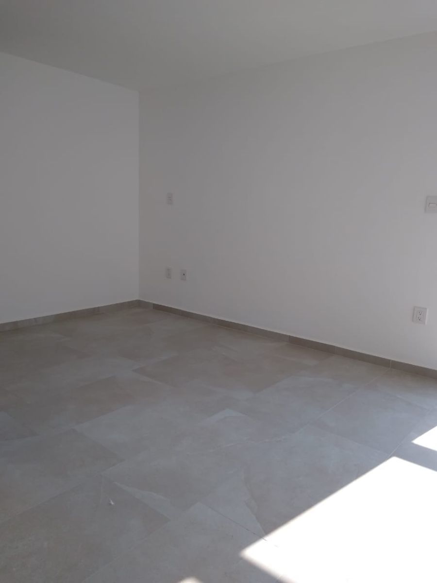 9 de 14: Espacio de la recamara principal