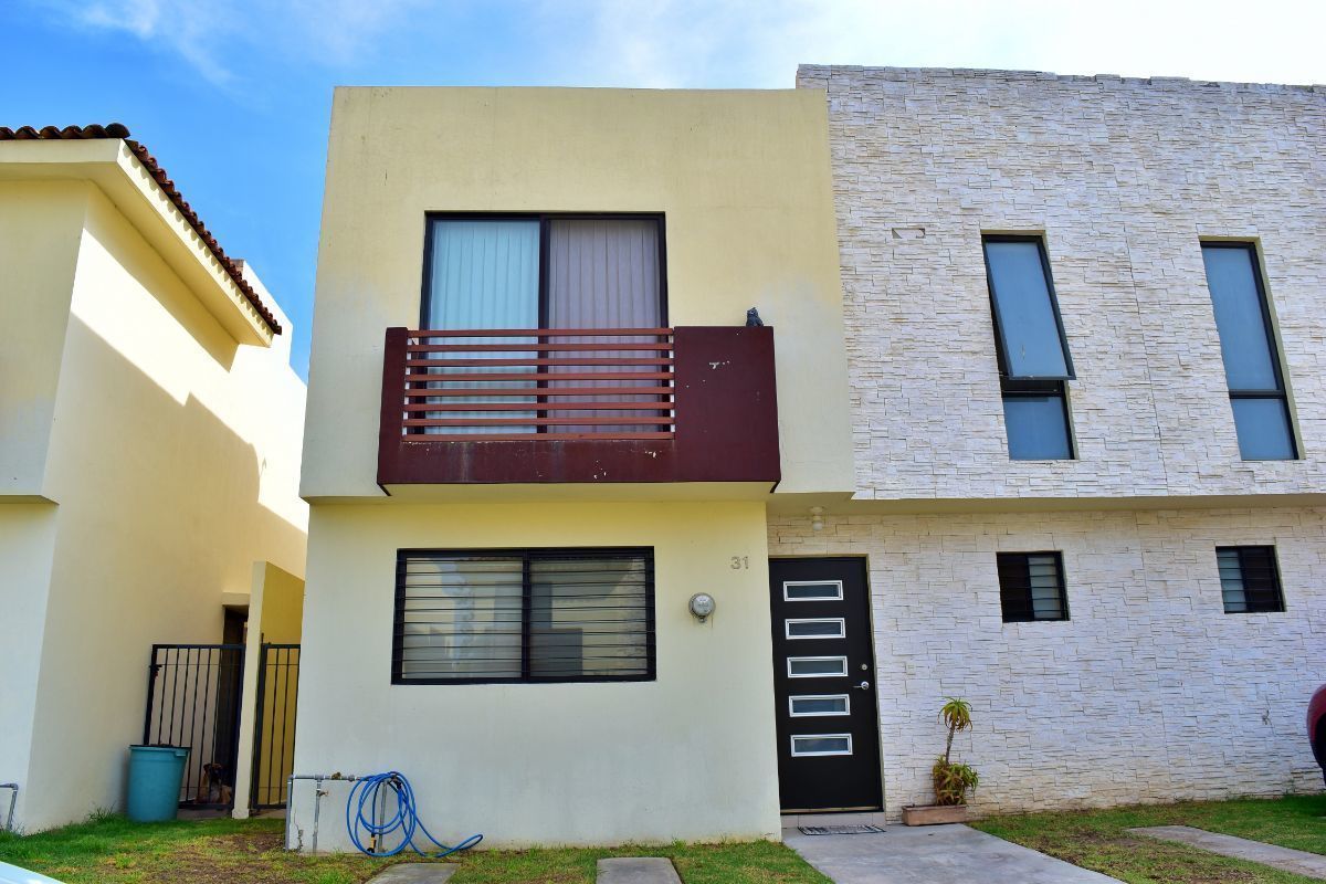 2 de 43: CASA MODELO VENTO