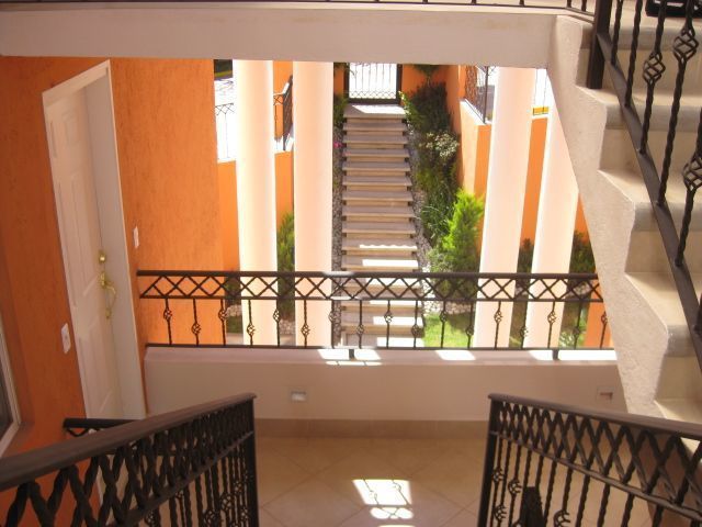 3 de 8