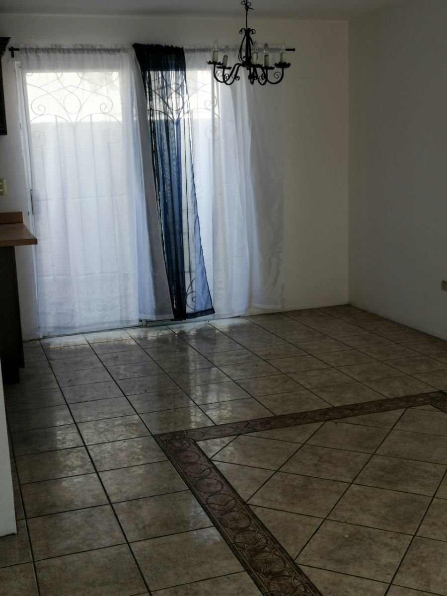 3 de 12