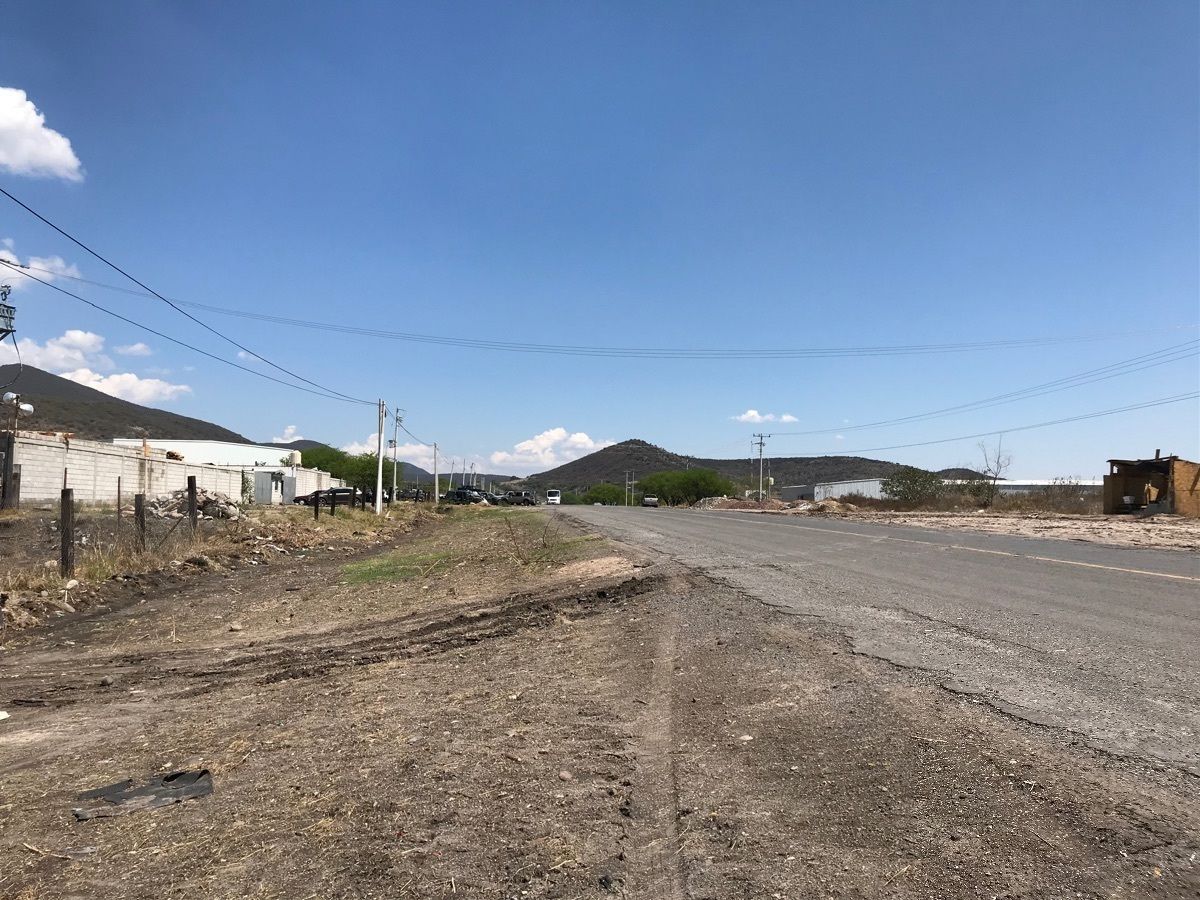 4 de 5: Carretera a chichimequillas j
