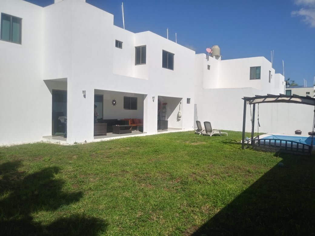 2 de 16: TERRAZA