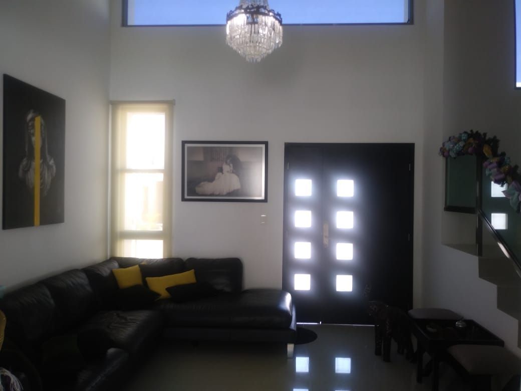3 de 16: SALA