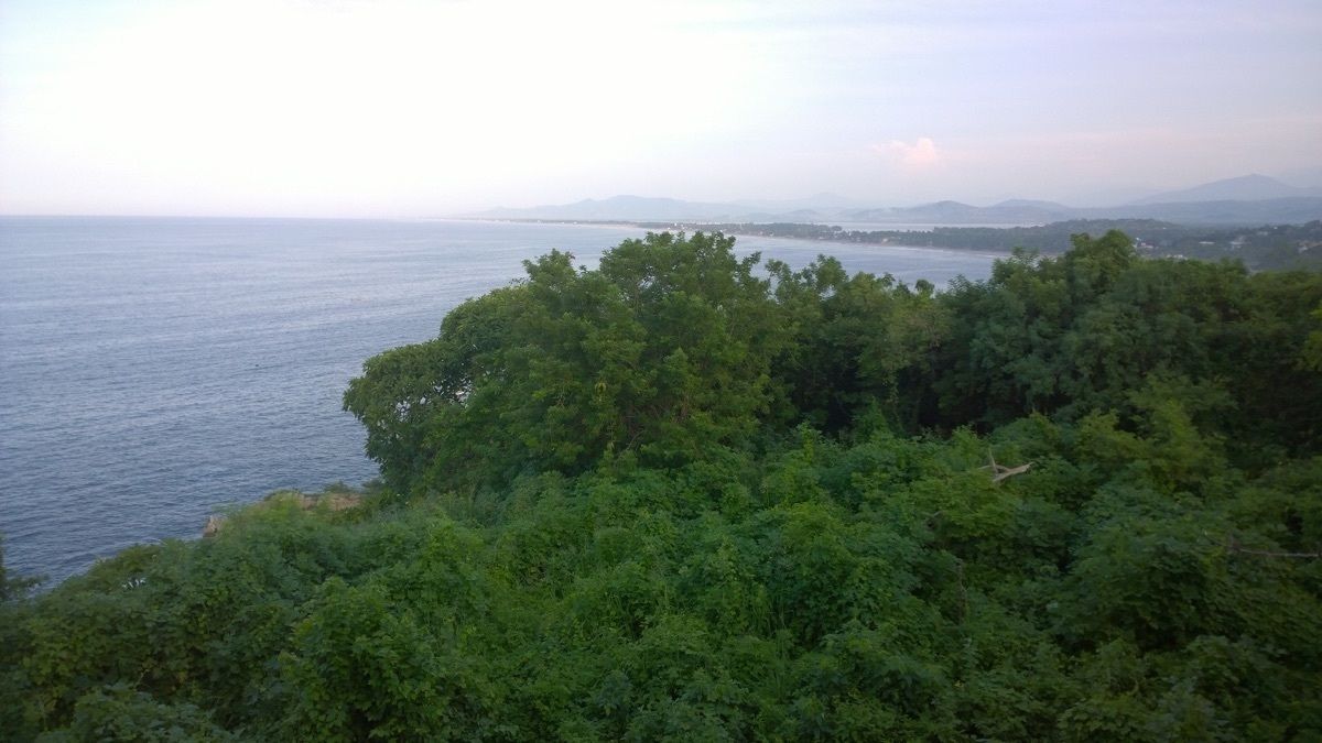 ACANTILADO SOBRE CARRETERA ACAPULCO ZIHUATANEJO, COL. BALCONES AL MAR. - foto 5