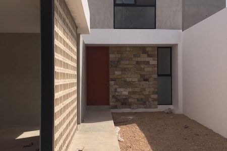 Preventa Casa con Doble Altura, 3 Habs y Cuarto de Servicio en Maeba