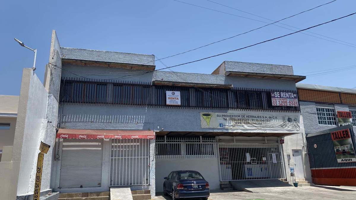 4 de 12