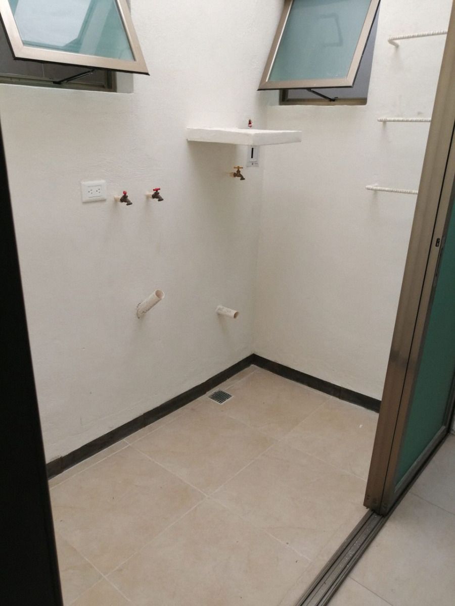 5 of 14: Espacio para servicios