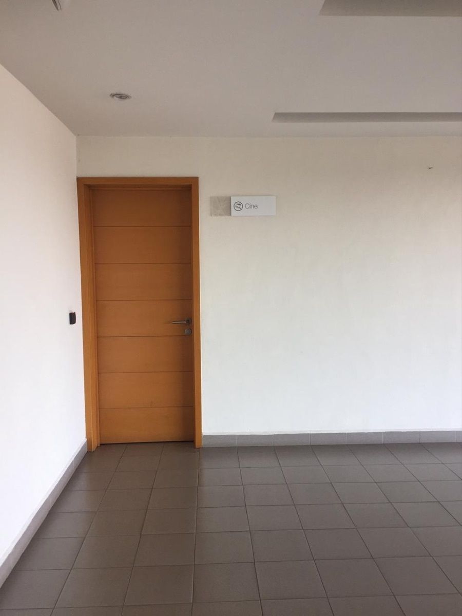 19 de 48: sala de cine