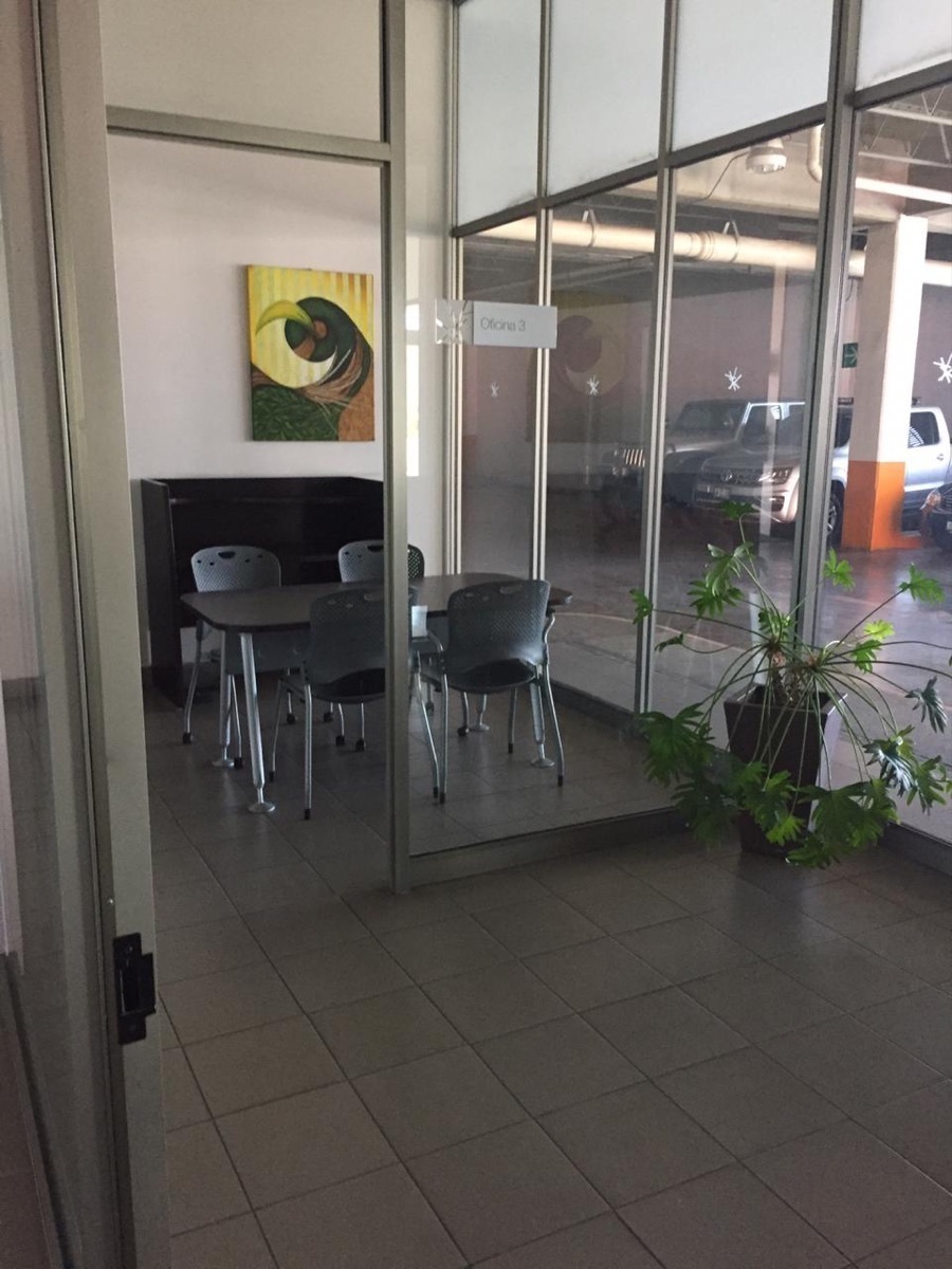 36 de 40: sala de juntas y centro de negocios