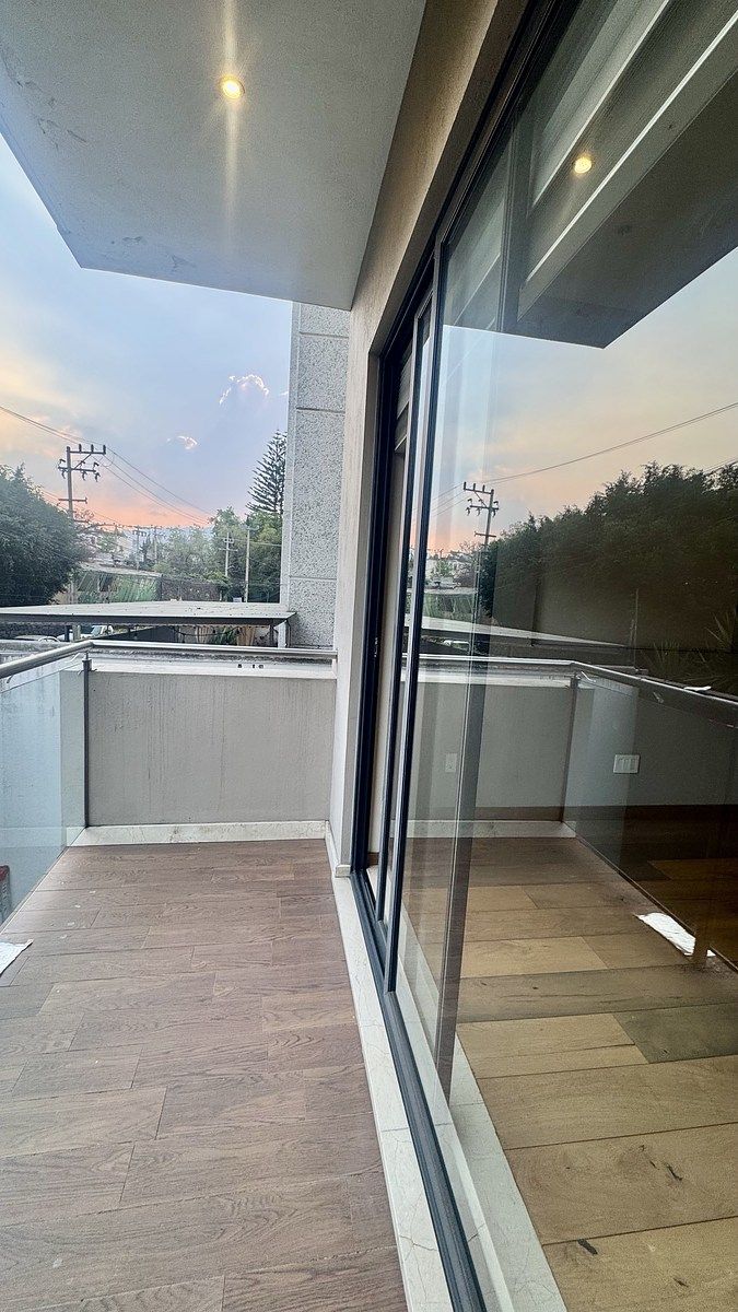 16 de 26: Balcón recámara 2