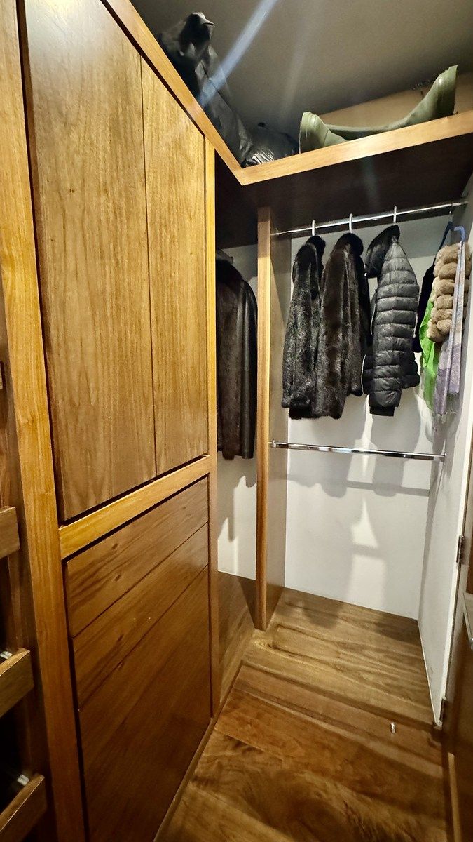 10 de 26: Vestidor recámara  2 y 3