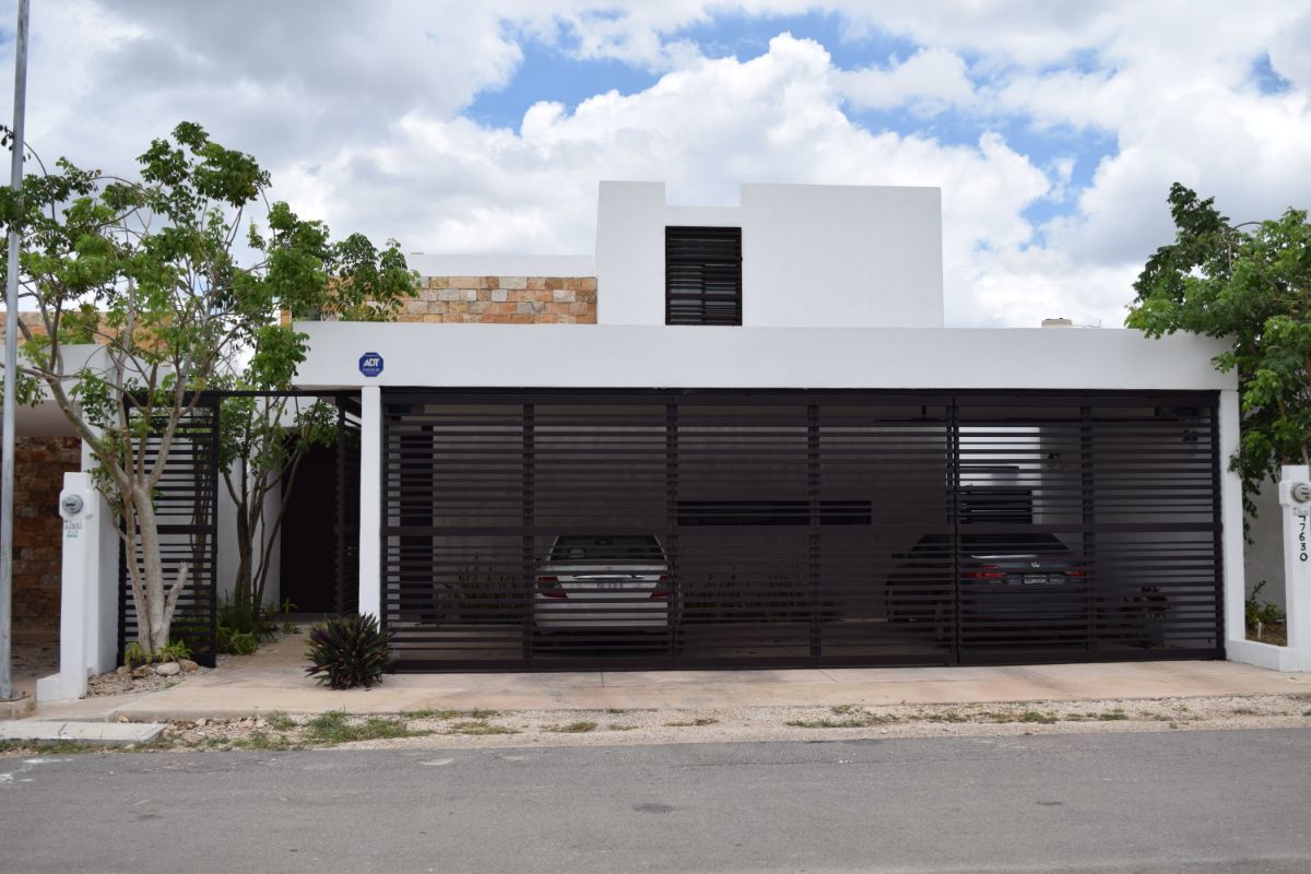 1 de 12: CASA EN VENTA TEMOZON NORTE MERIDA YUCATAN CHICHEN REALTY