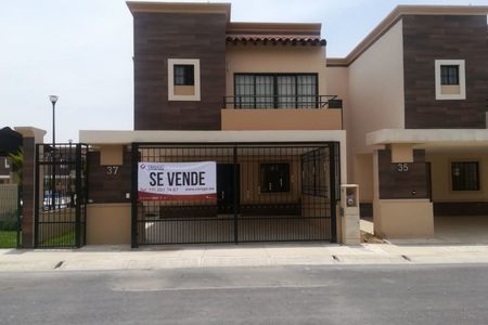 Hermosa casa en venta en Andalucía Tizayuca, Hidalgo | EasyBroker