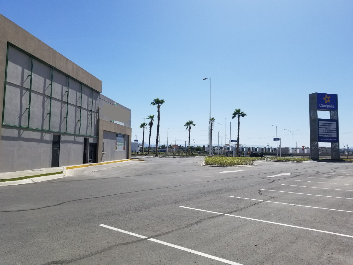 5 de 44: Drive Thru