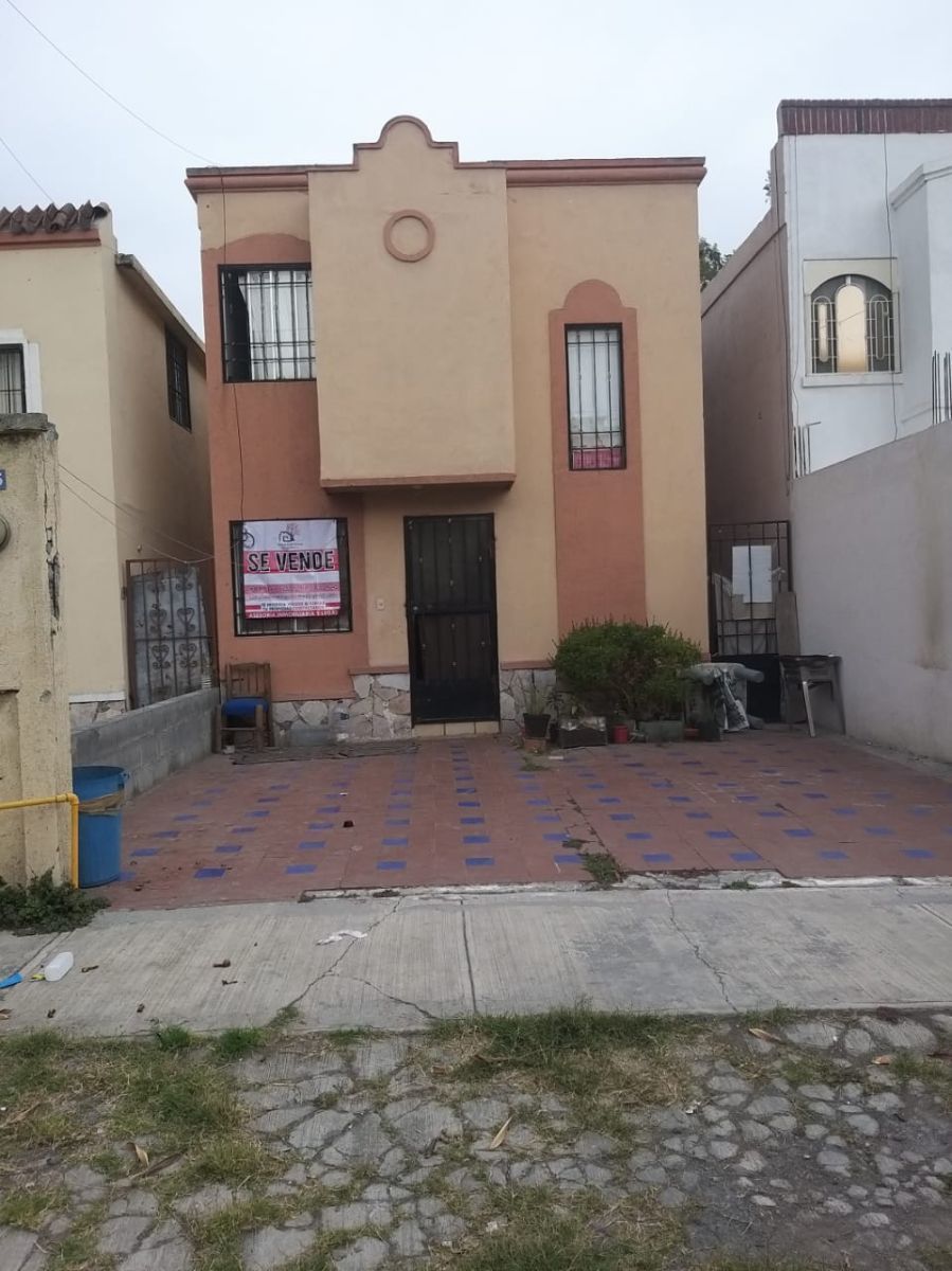 CASA EN VENTA BARRIO ESTRELLA, MONTERREY . | EasyBroker