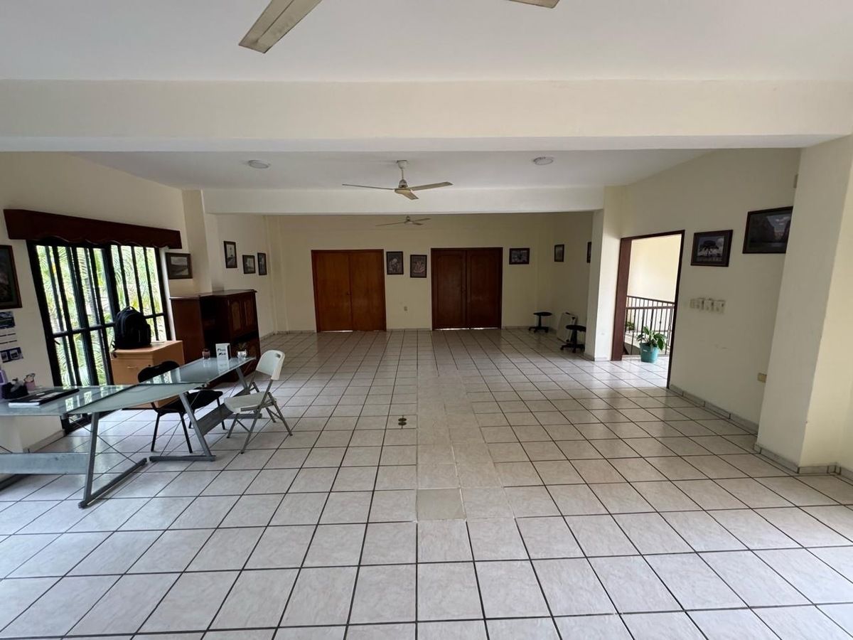 6 de 28: Salón de usos múltiples planta Alta 7x8 m