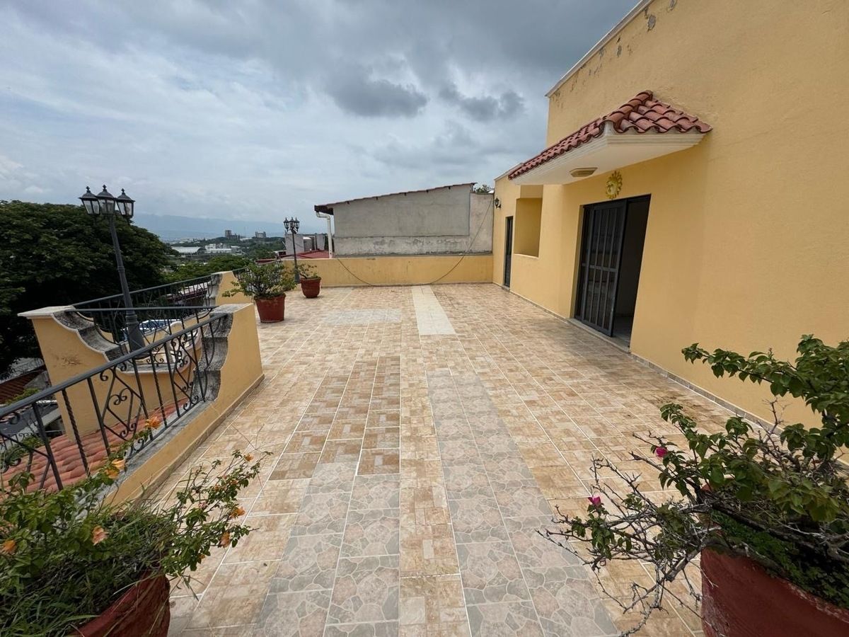14 de 28: Terraza planta alta 12x6 m