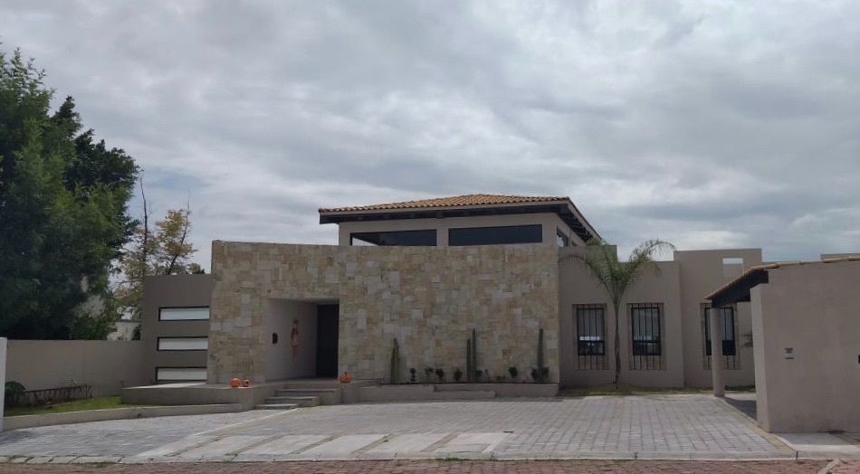 CASA EN VENTA EN BALCONES DE JURIQUILLA QUERÉTARO | EasyBroker