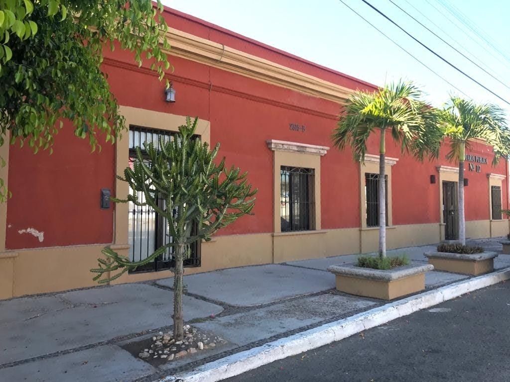 Local Revolución, foto 1 de 6