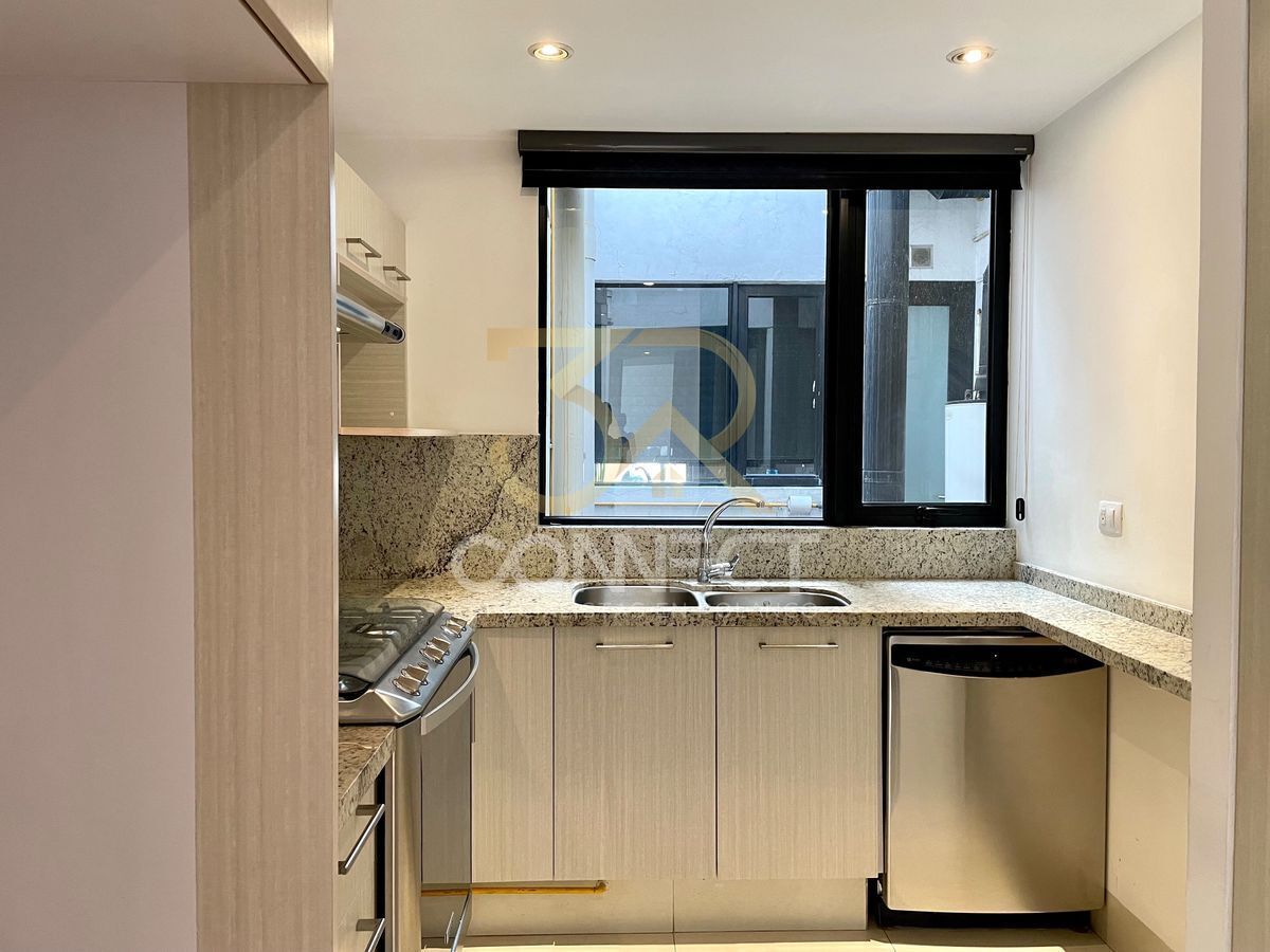 4 de 14: Cocina cerrada