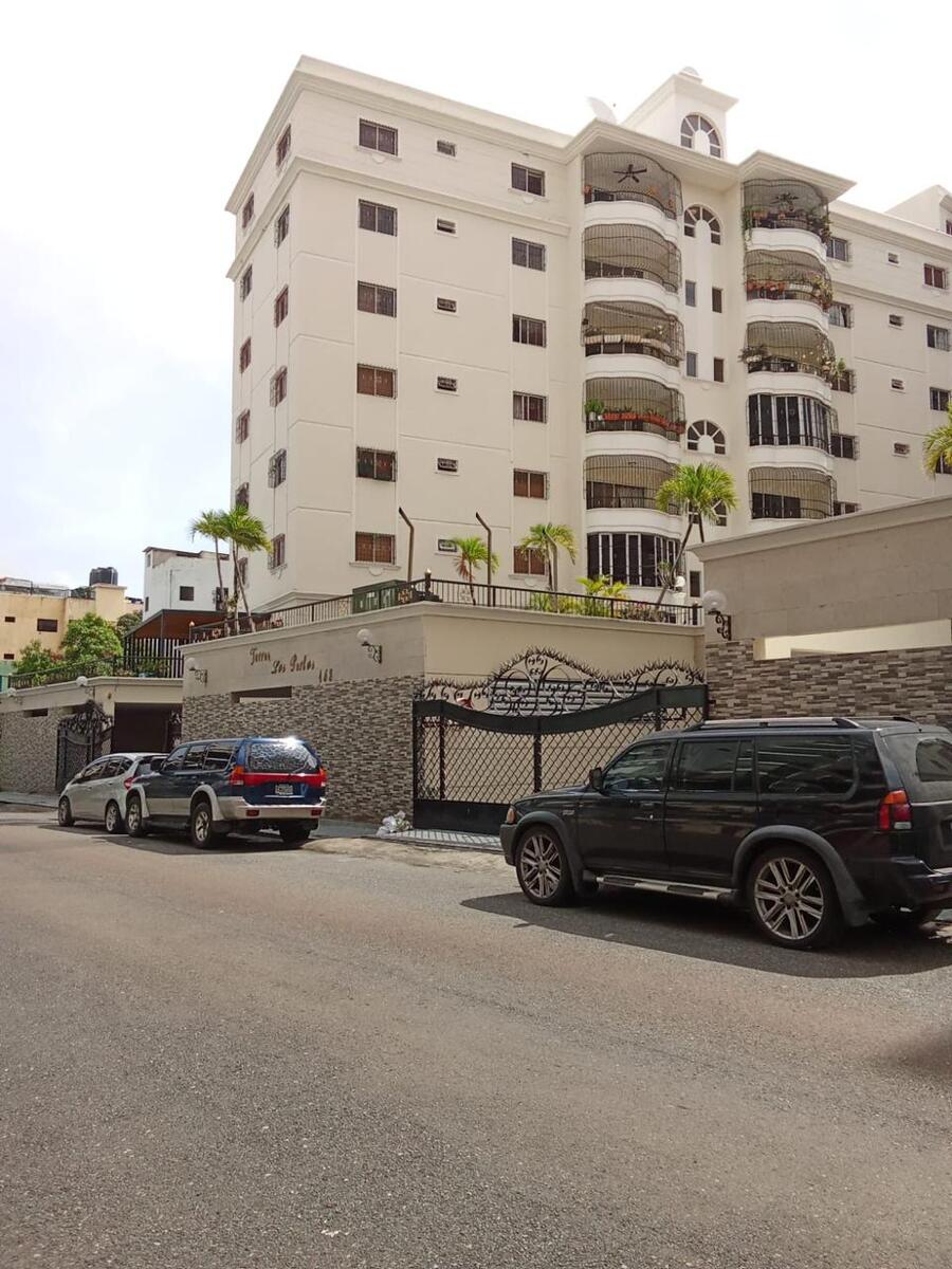 Apartamentos en Venta Evaristo Morales, Santo Domingo