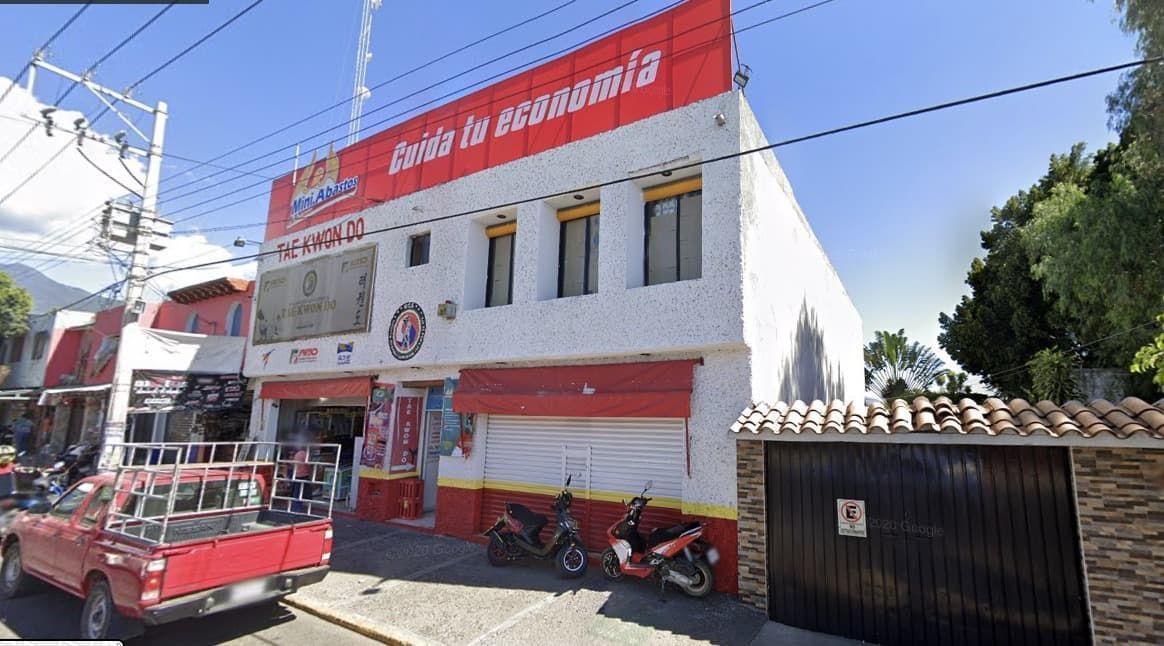 3 de 6