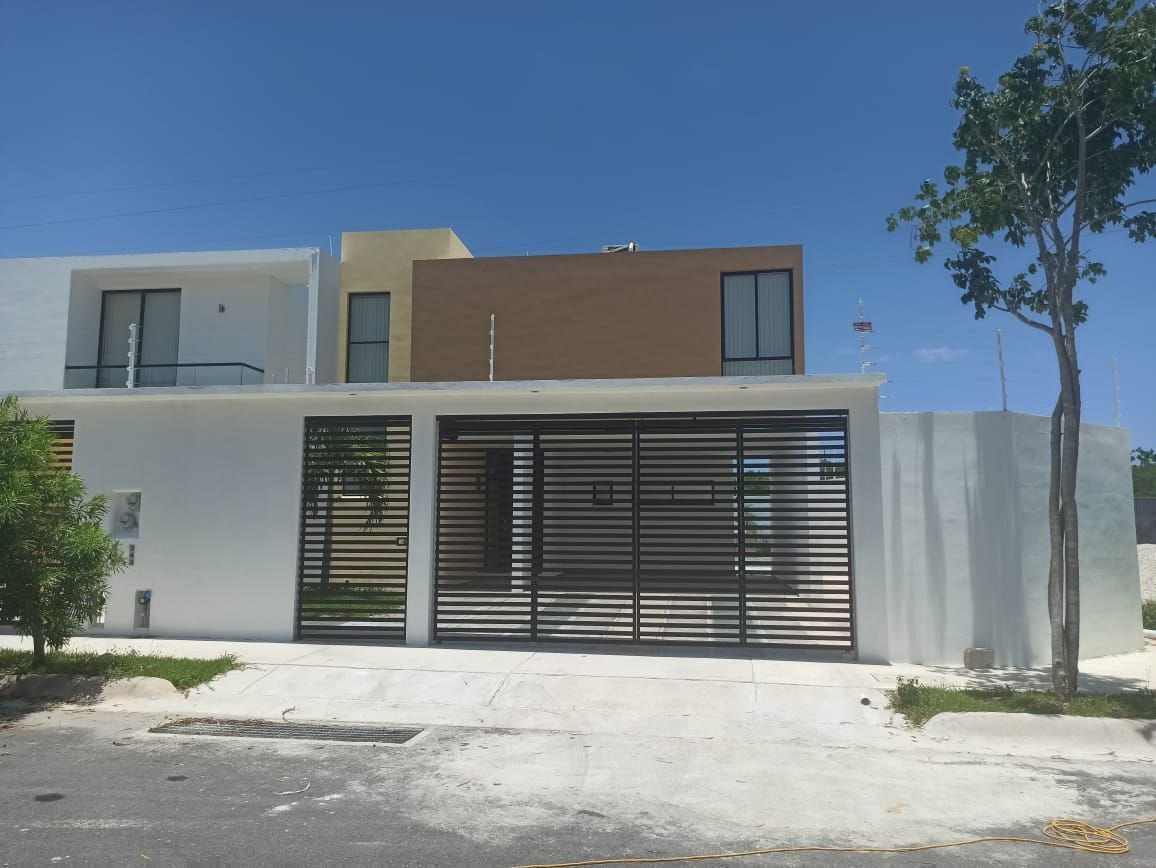 CASA NUEVA EN RESIDENCIAL FLORESTA