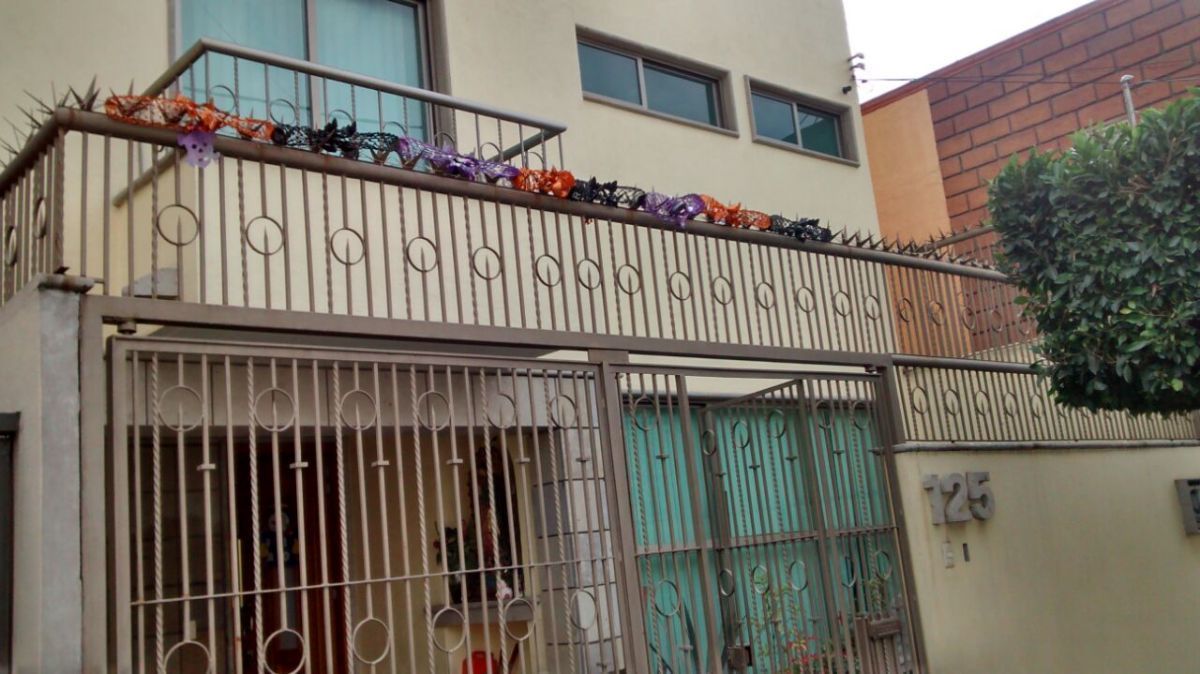 RB Cesión de Derechos de Adjudicación. Hermosa casa en Colonial Iztapalapa