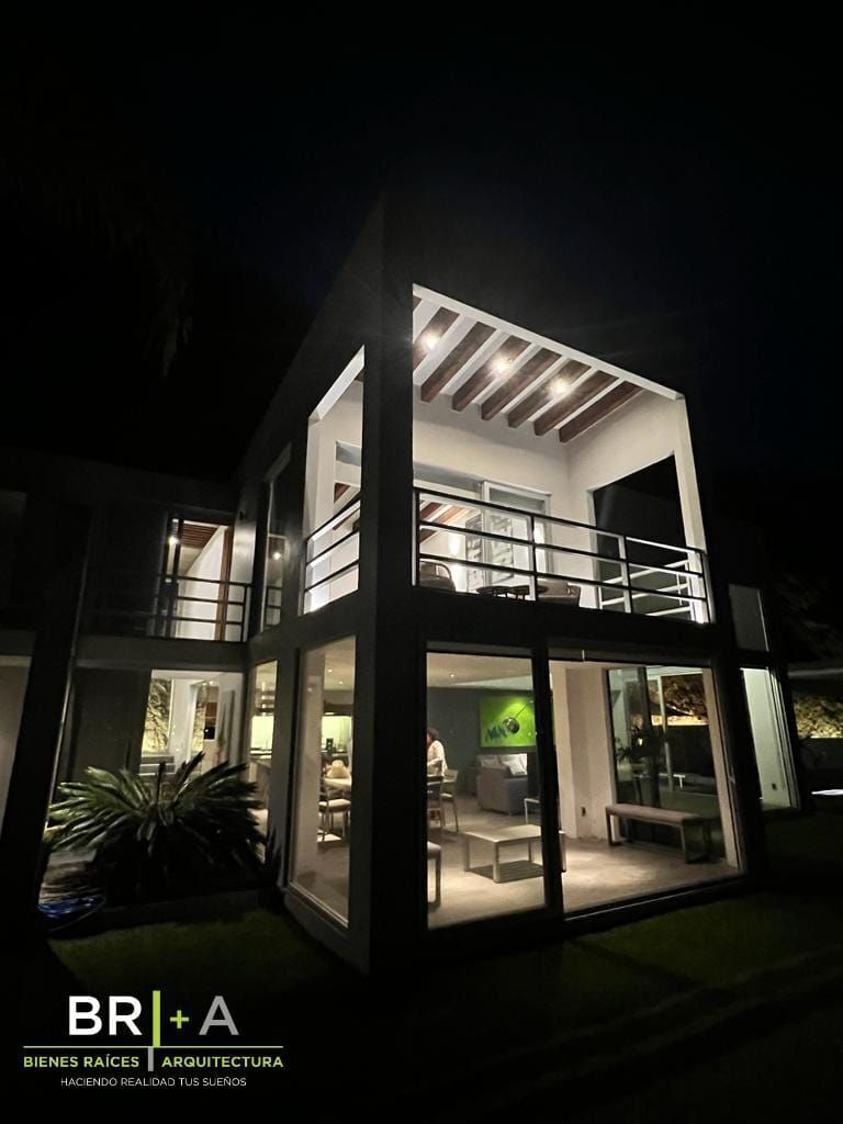 Espectacular Casa Moderna, foto 1 de 33