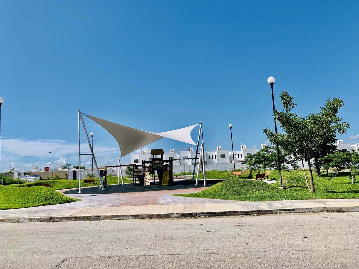 5 de 5: AMENIDADES, JUEGOS INFANTILES  Y  CANCHA