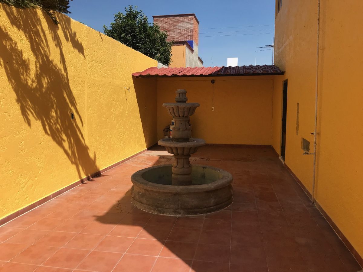 2 de 18