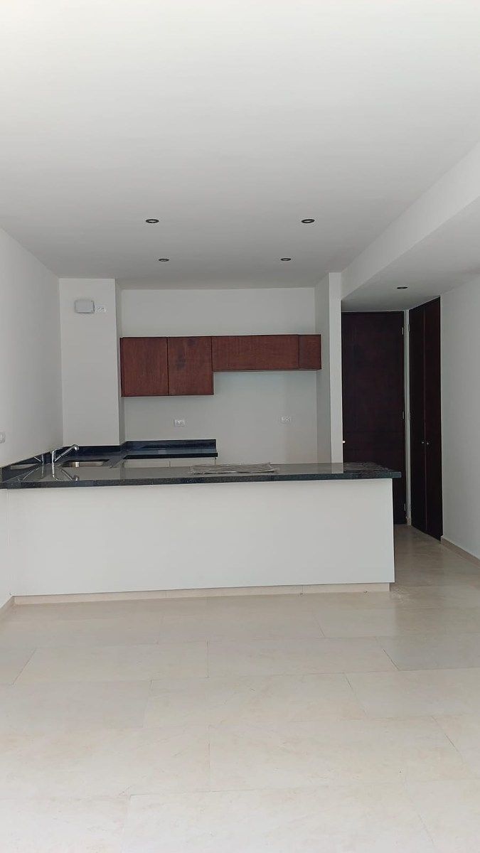 Sala, Comedor y Cocina, foto 2 de 18