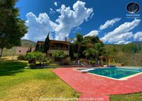 En Venta! Mansión de Lujo en Jocotepec, Jalisco.