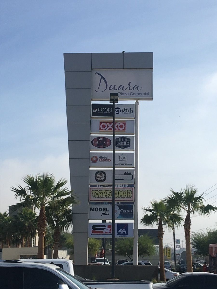 Local en centro comercial en Duara Residencial, Mexicali, foto 3 de 4