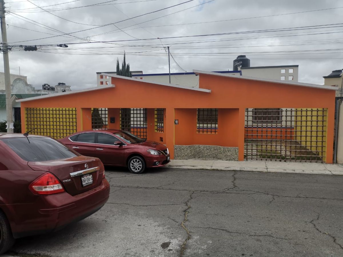 CASA EN FRACCIONAMIENTO BOSQUE DEL PEÑAR, PACHUCA HIDALGO. | EasyBroker